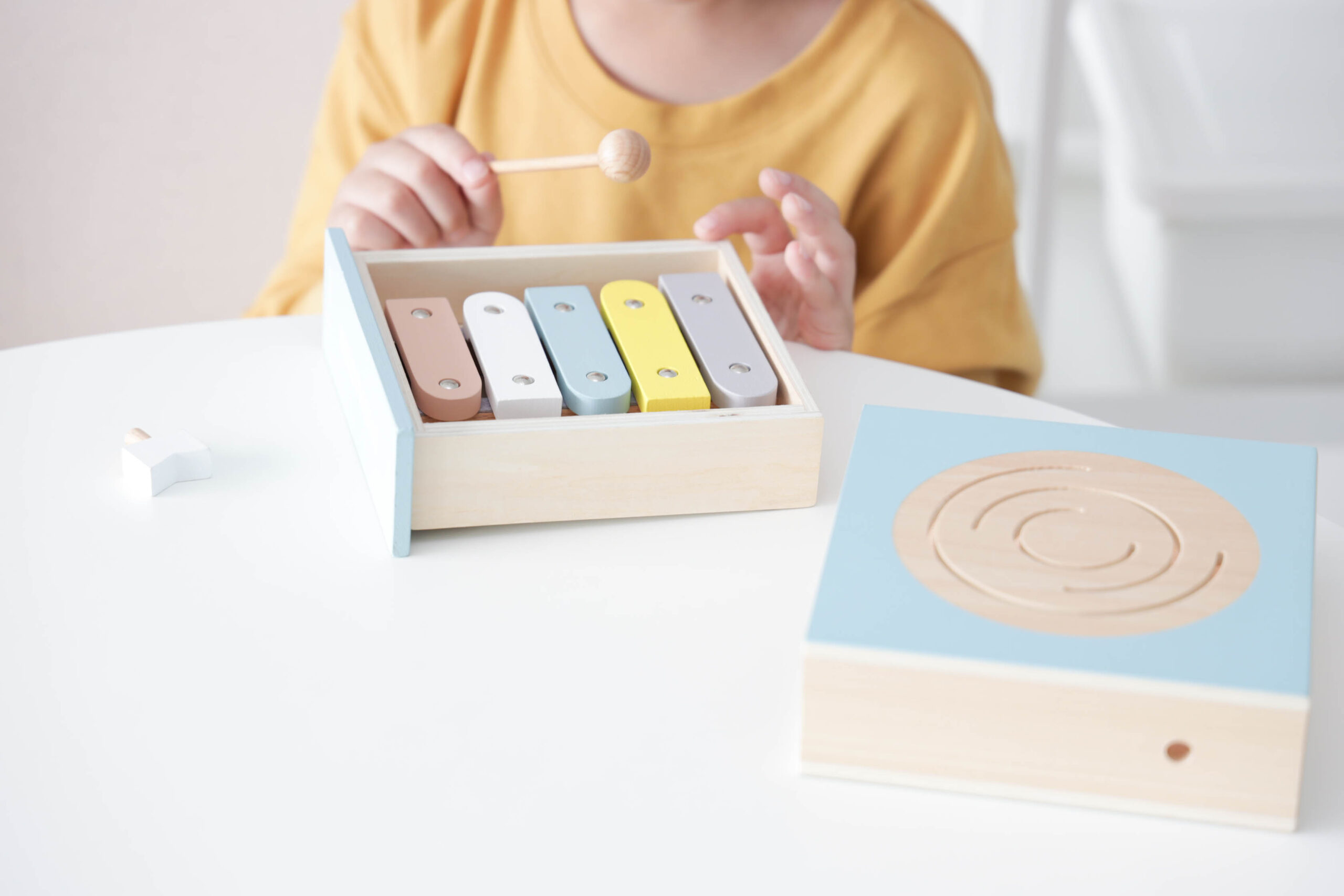 DOU BOOK xylophone（木製シロフォン）- おしゃれな木のおもちゃ・知育玩具のdou?出産祝い・誕生日プレゼントにおすすめ！