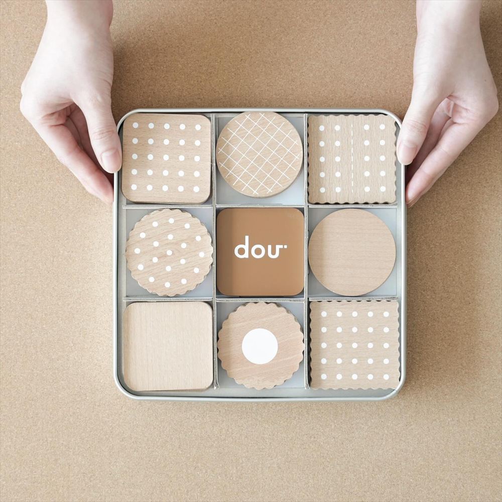 ひらがなbiscuit（木製ひらがなカード）- おしゃれな木のおもちゃ・知育玩具のdou?出産祝い・誕生日プレゼントにおすすめ！