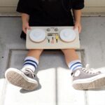 little DJ（木製サウンドトイ）- おしゃれな木のおもちゃ・知育玩具のdou?出産祝い・誕生日プレゼントにおすすめ！